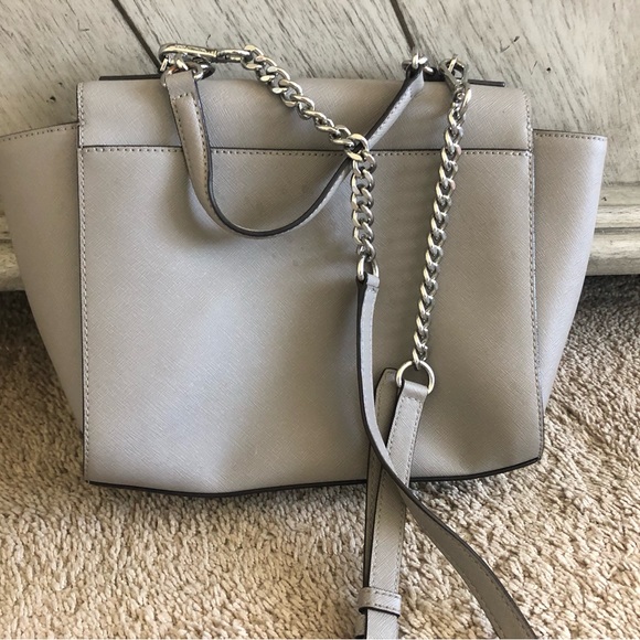 Michale Kors grey purse - Picture 3 of 4